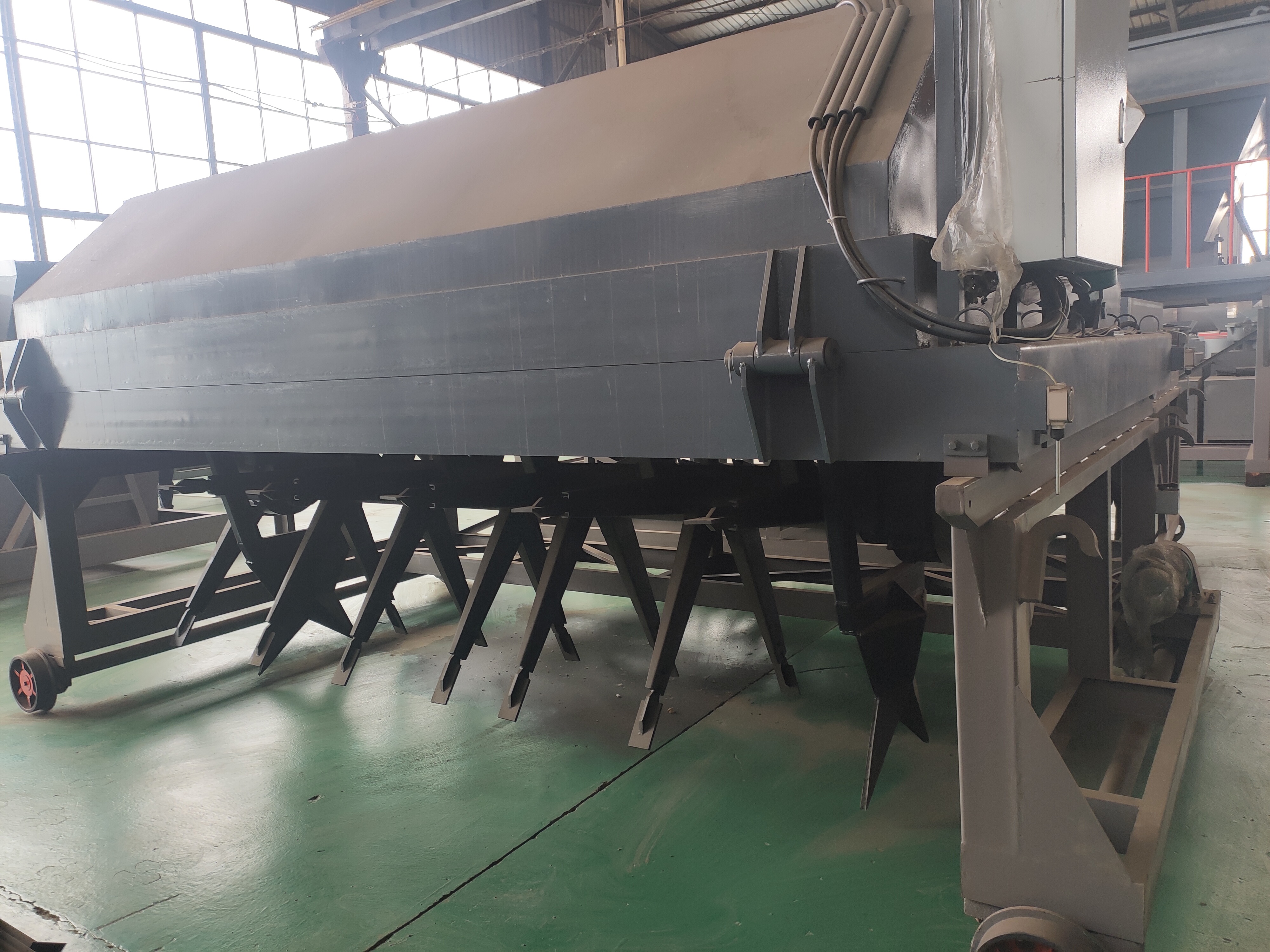 一般建議使用動(dòng)物糞便。有機(jī)質(zhì)含量越,效果就越好,這是真的嗎?(圖1) 一般建議使用動(dòng)物糞便。有機(jī)質(zhì)含量越,效果就越好,這是真的嗎?(圖1)